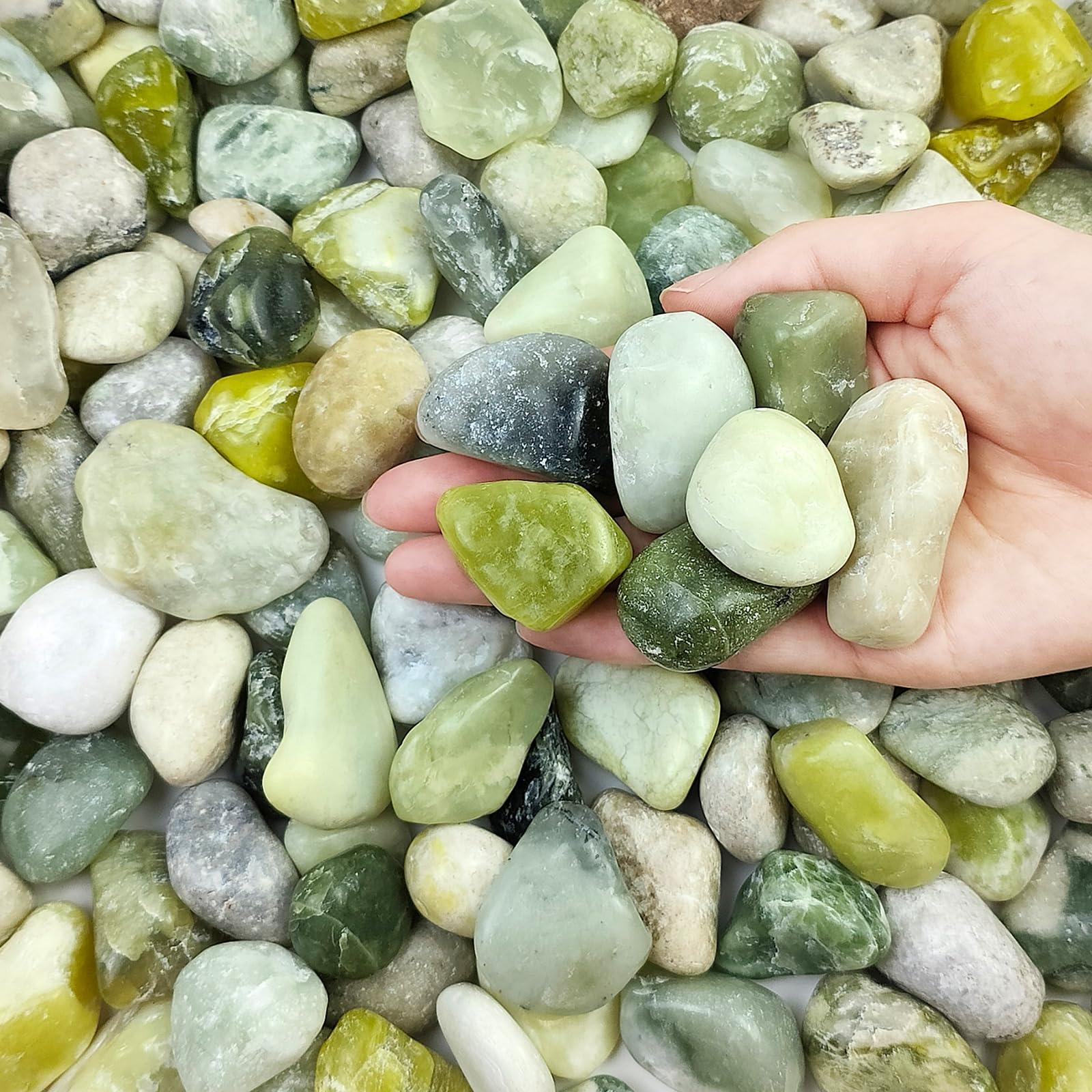 FANTIAN front packaging showing 10 lb bag and polished green pebbles, premium look