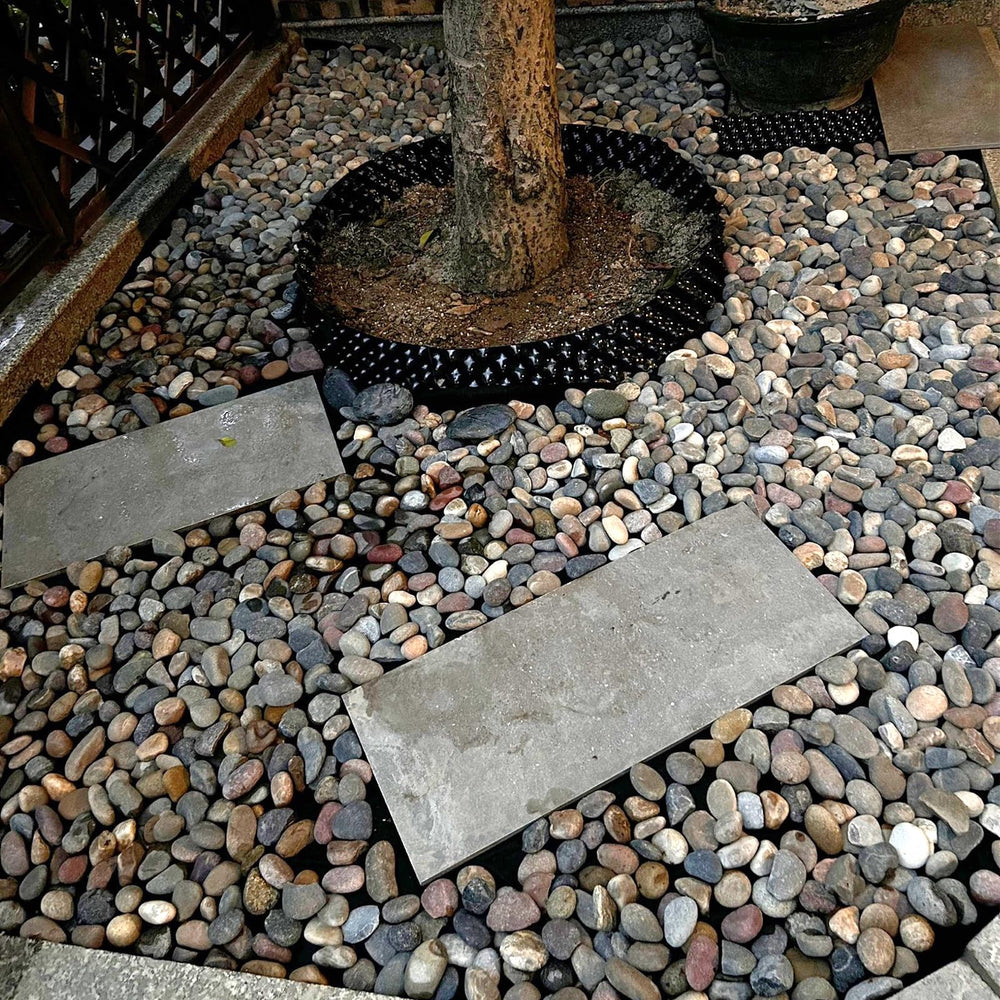 FANTIAN wet stones showing deeper colors and enhanced aesthetic appeal