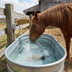 Farm Innovators installed in Rubbermaid tank keeping water thawed