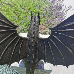 Faruxue dragon side profile illustrating sculpted form and visual interest benefit