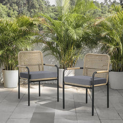 Favofamilie dual adjustable straps attached to chair ensuring secure cushion placement