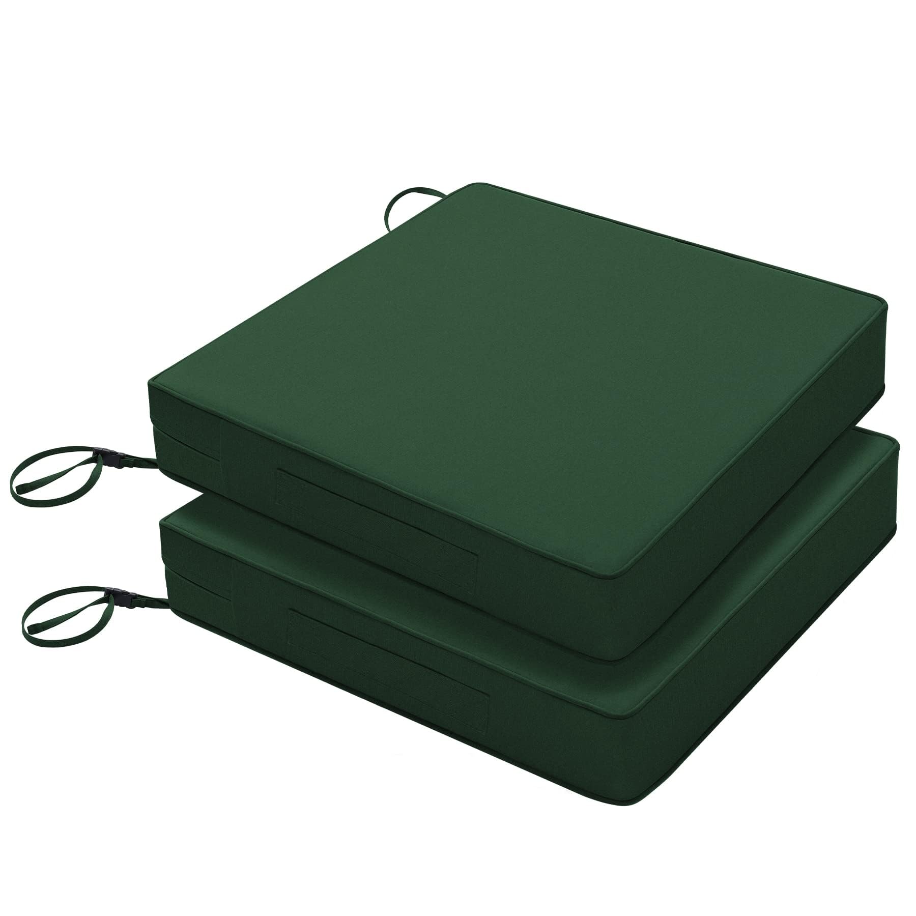 Favoyard packaged cushions in outdoor lifestyle scene showing ready-to-use set and neat storage