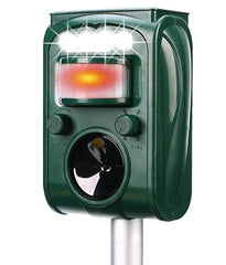 FAYINWBO front view of repeller showing sensor and speaker for effective animal deterrence