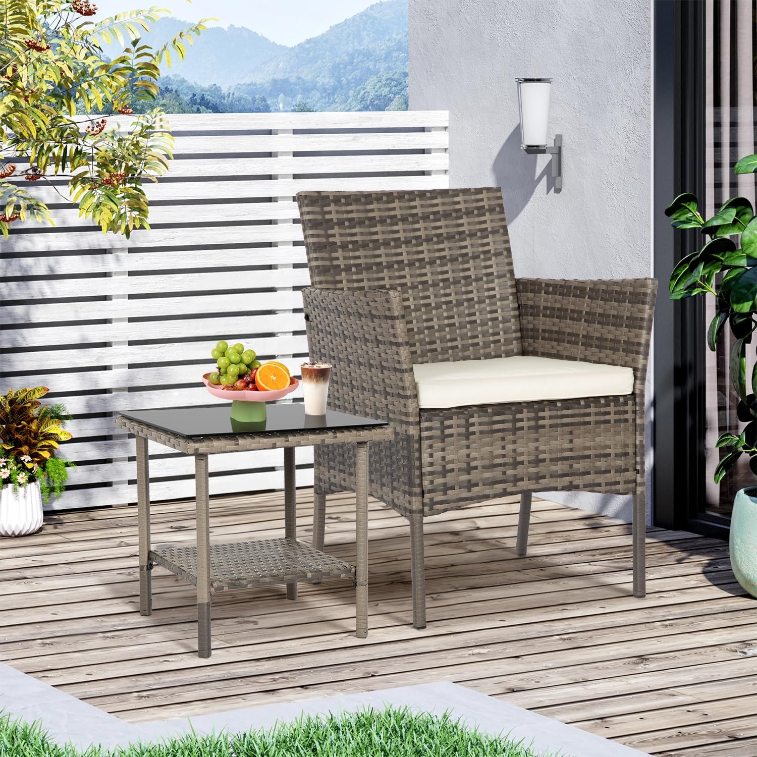 FDW side profile of two chairs arranged showing ergonomic seating benefit