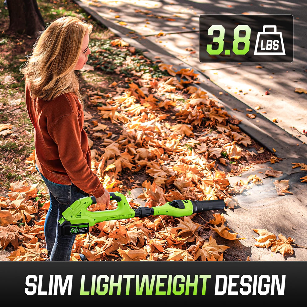 Ｆeｉｈｕ used from ground to clean gutter, illustrates safer ladder‑free cleaning