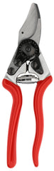 FELCO F16 front view showing compact left-handed cutter and sturdy construction
