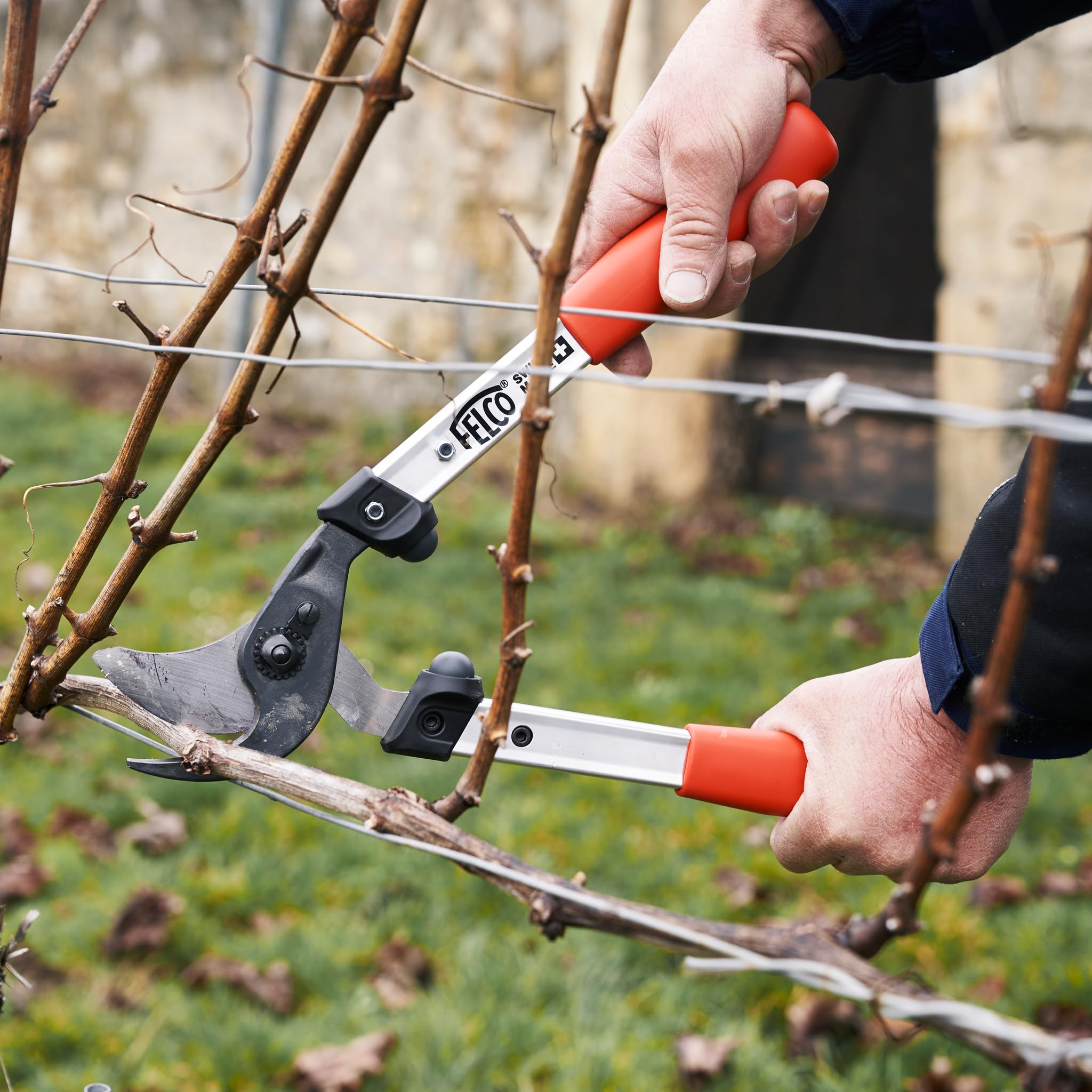 FELCO durable non-phthalate grip detail for secure comfortable use