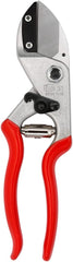 FELCO F31 front profile showing robust anvil design and reliable cutting benefit