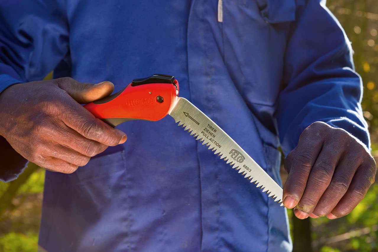 FELCO F 600 folded in a pocket illustrating compact carry and everyday portability