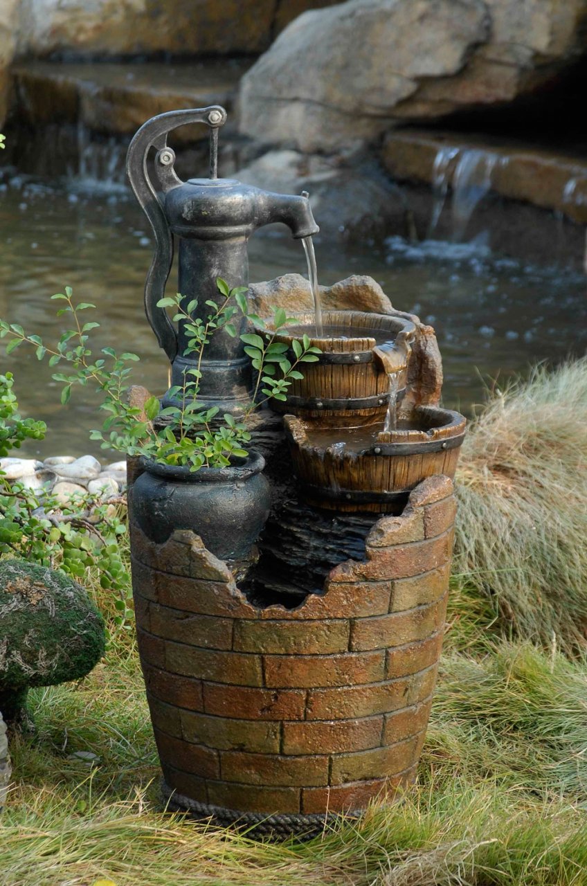 Feng Shui Import Glenville planter top detail highlighting space for small plants