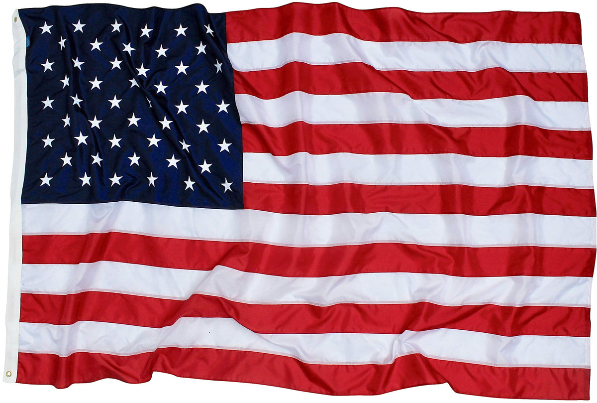 Fine Line Flag front view showing crisp field and clear visibility