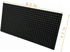 Firsgrill wood handle detail demonstrating cool-touch comfort grip for safe lifting