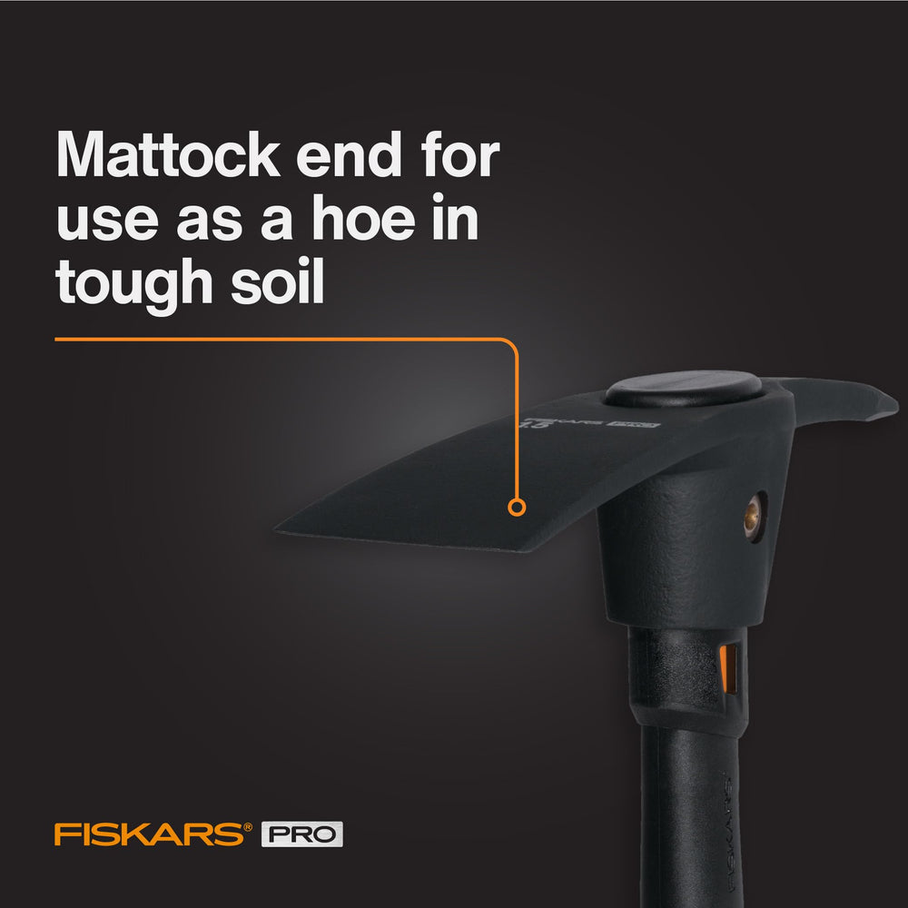 Fiskars forged steel head close-up showing durable construction and impact strength