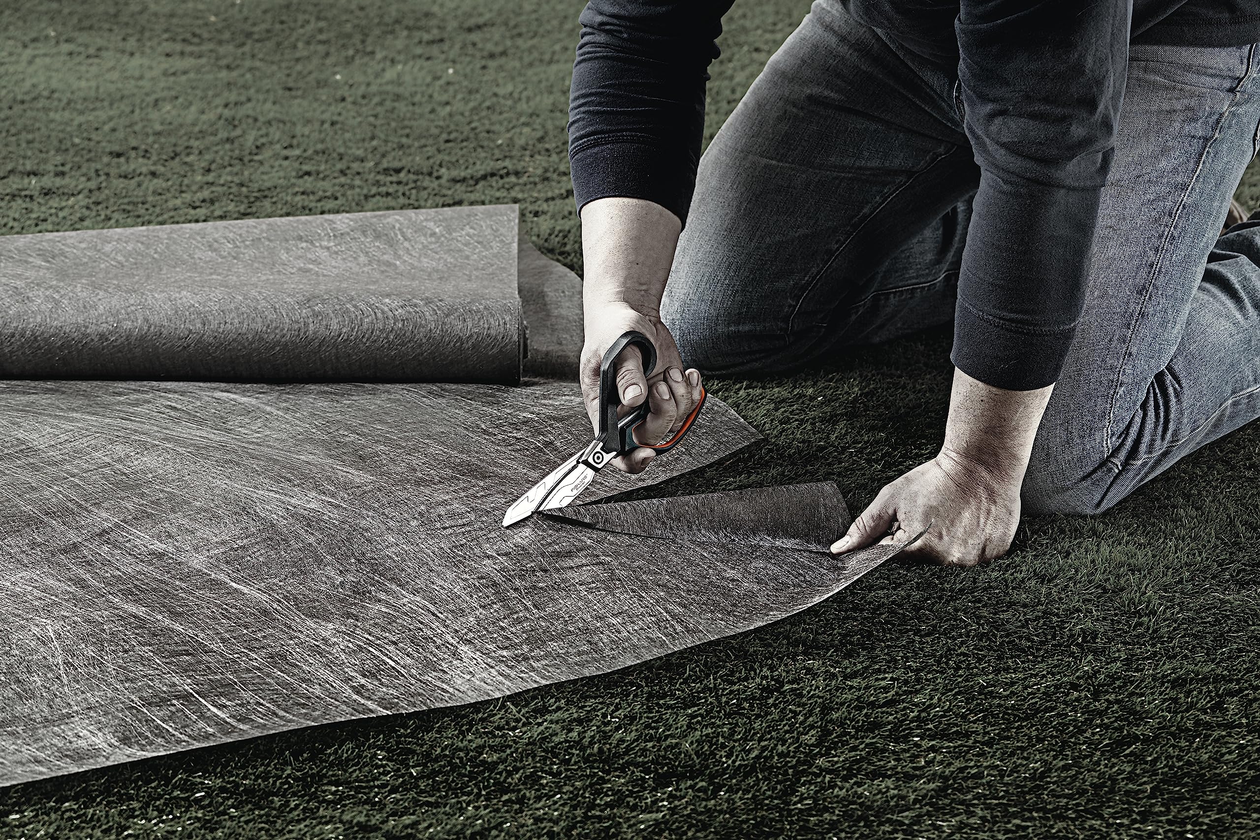 Fiskars handle detail showing finger guard for safer cutting