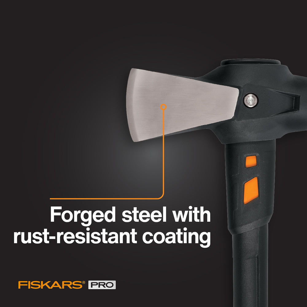 Fiskars driving face close shot demonstrating wedge-strike capability for versatility
