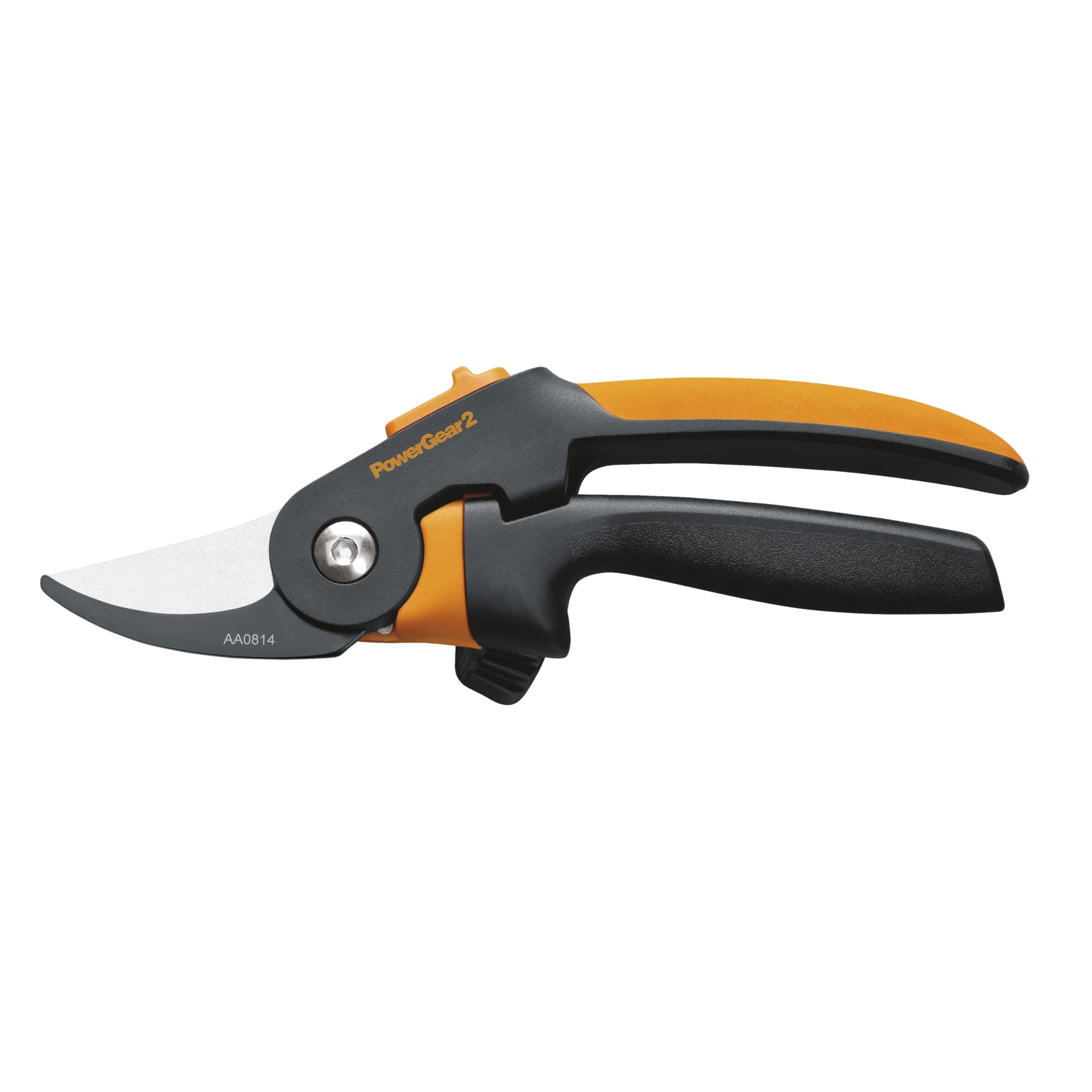 Fiskars pruner cutting a 3/4" branch demonstrating power and smooth performance
