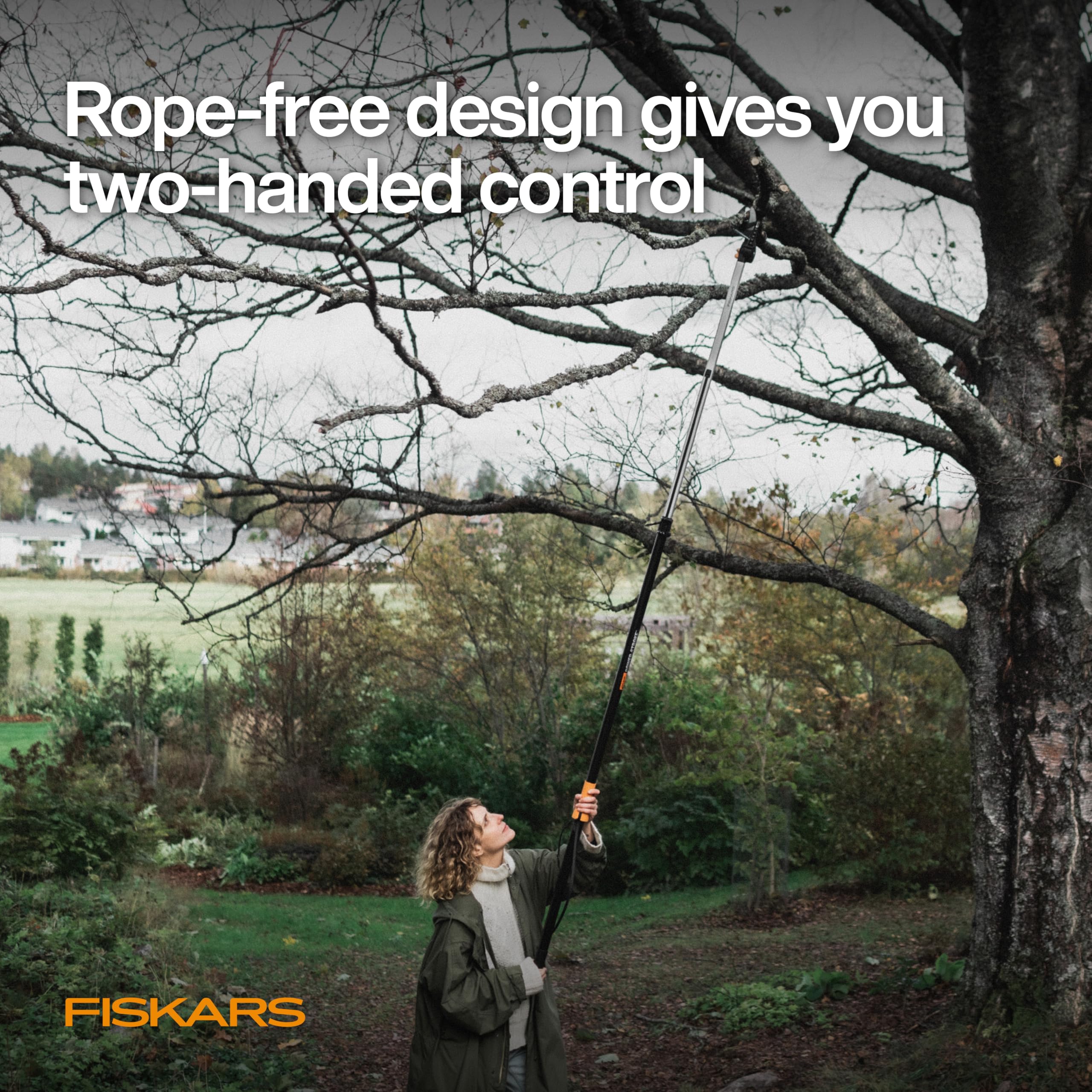 Fiskars rotating head detail illustrating angle flexibility and precise cuts