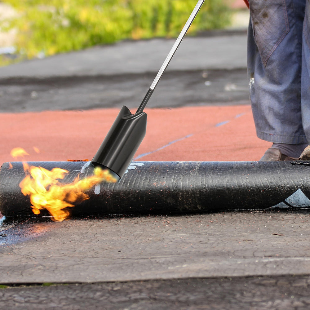 Flame King nozzle producing long flame for rapid heating and melting