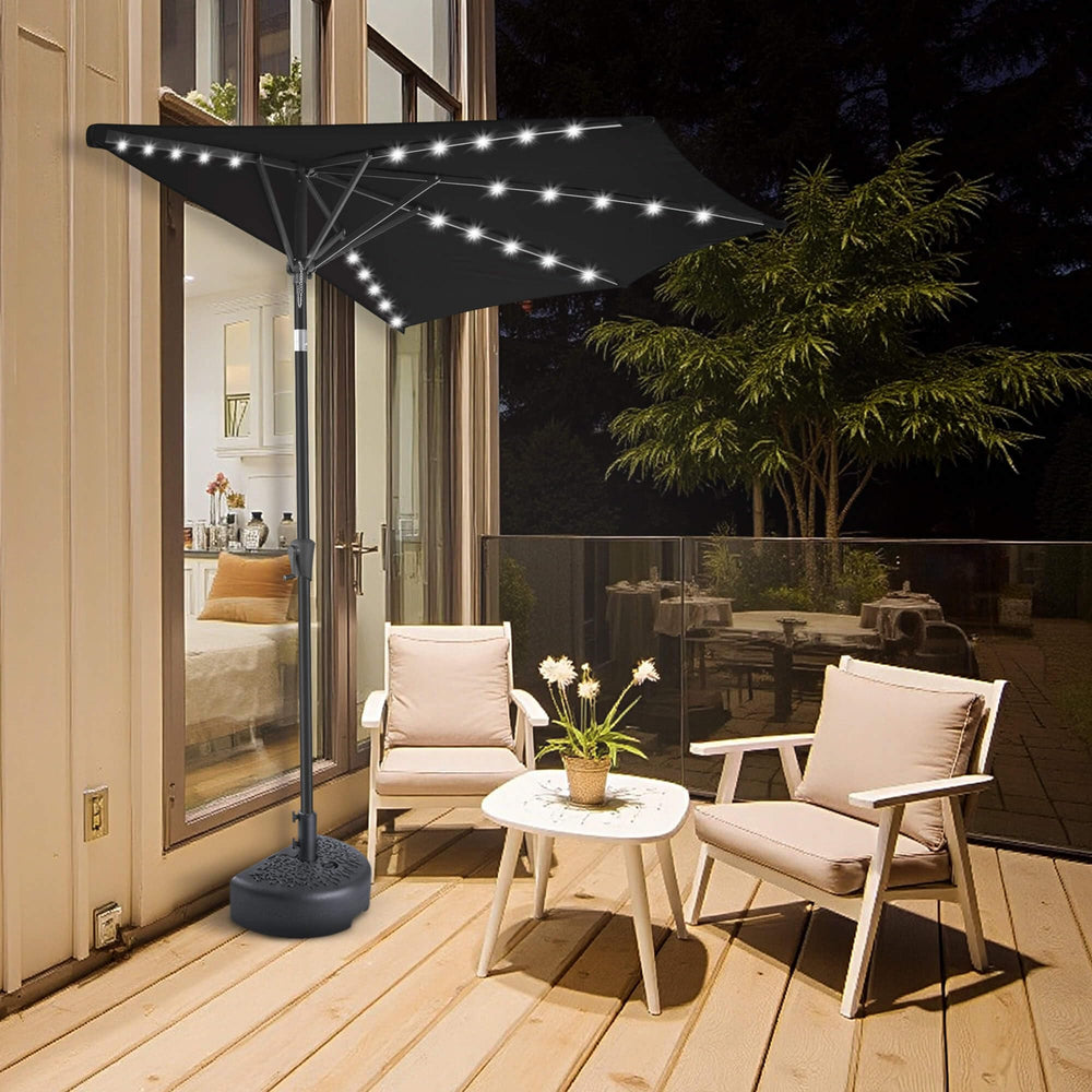 FLAME&SHADE solar panel on pole charging LEDs to provide cord-free illumination