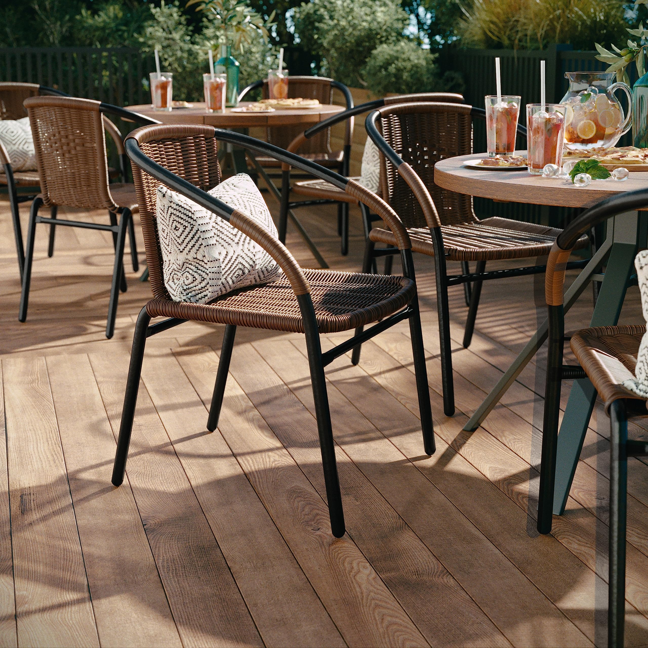 Flash Furniture Lila seat contour showing supportive shape advantage