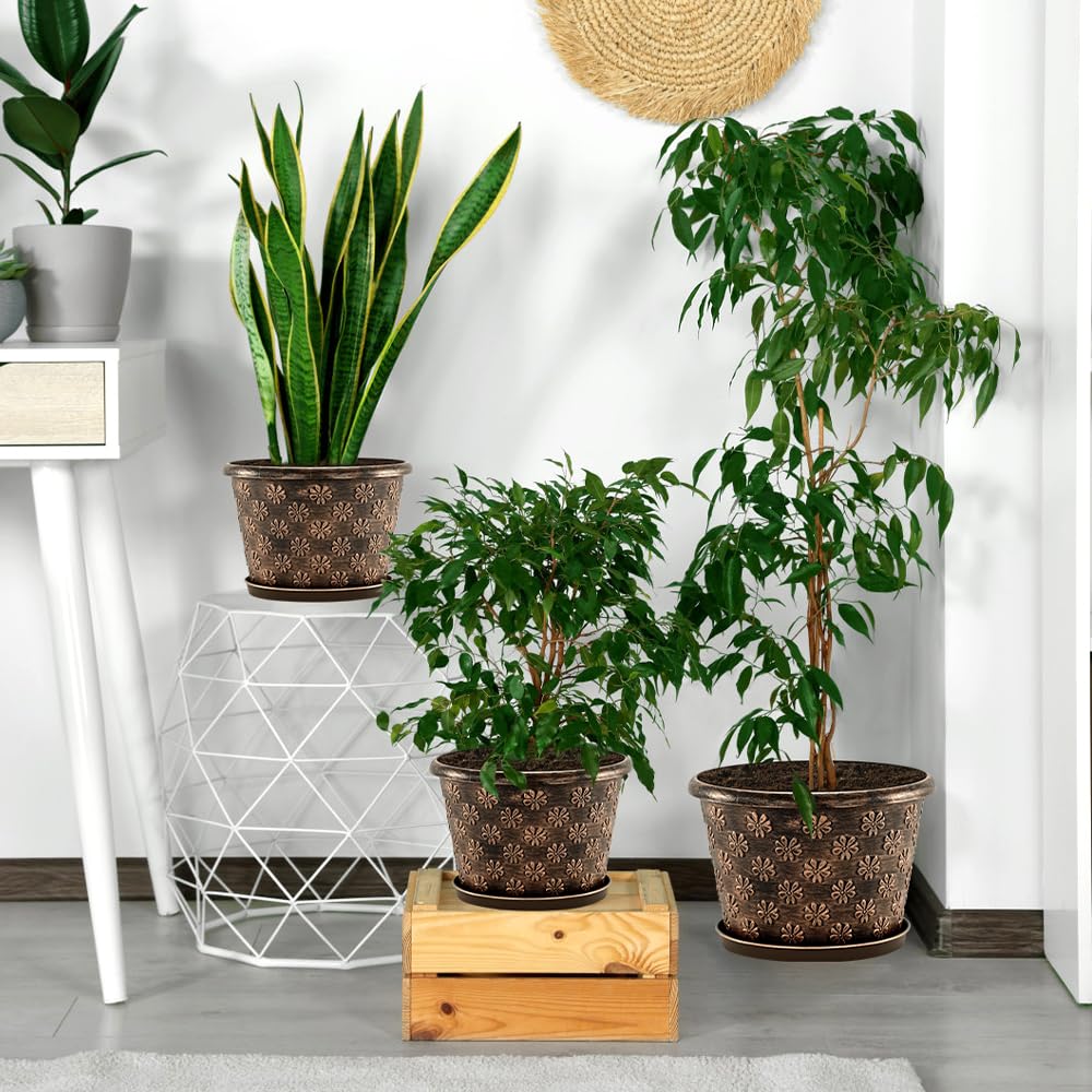 Flowyypo planters styled on patio demonstrating weather-resistant use