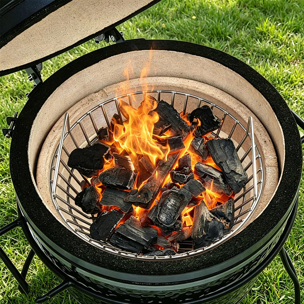 foedo size comparison with grill showing correct 14-inch fit and clearance