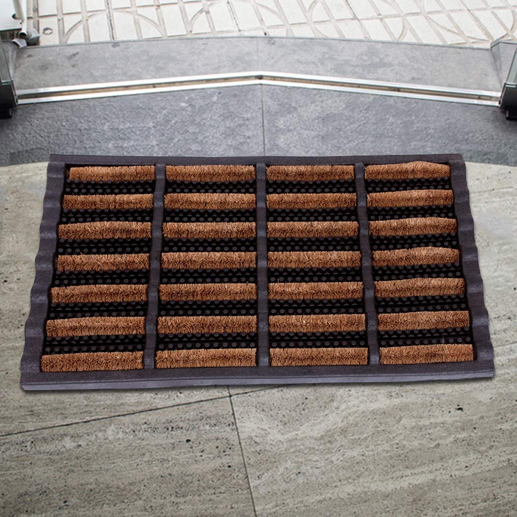 FOOTMATTERS Ninamar styled in entryway showing easy dirt control and tidy appearance