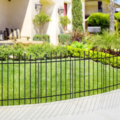 FOREHOGAR close-up of solid steel stake highlighting durability and ground anchoring benefit