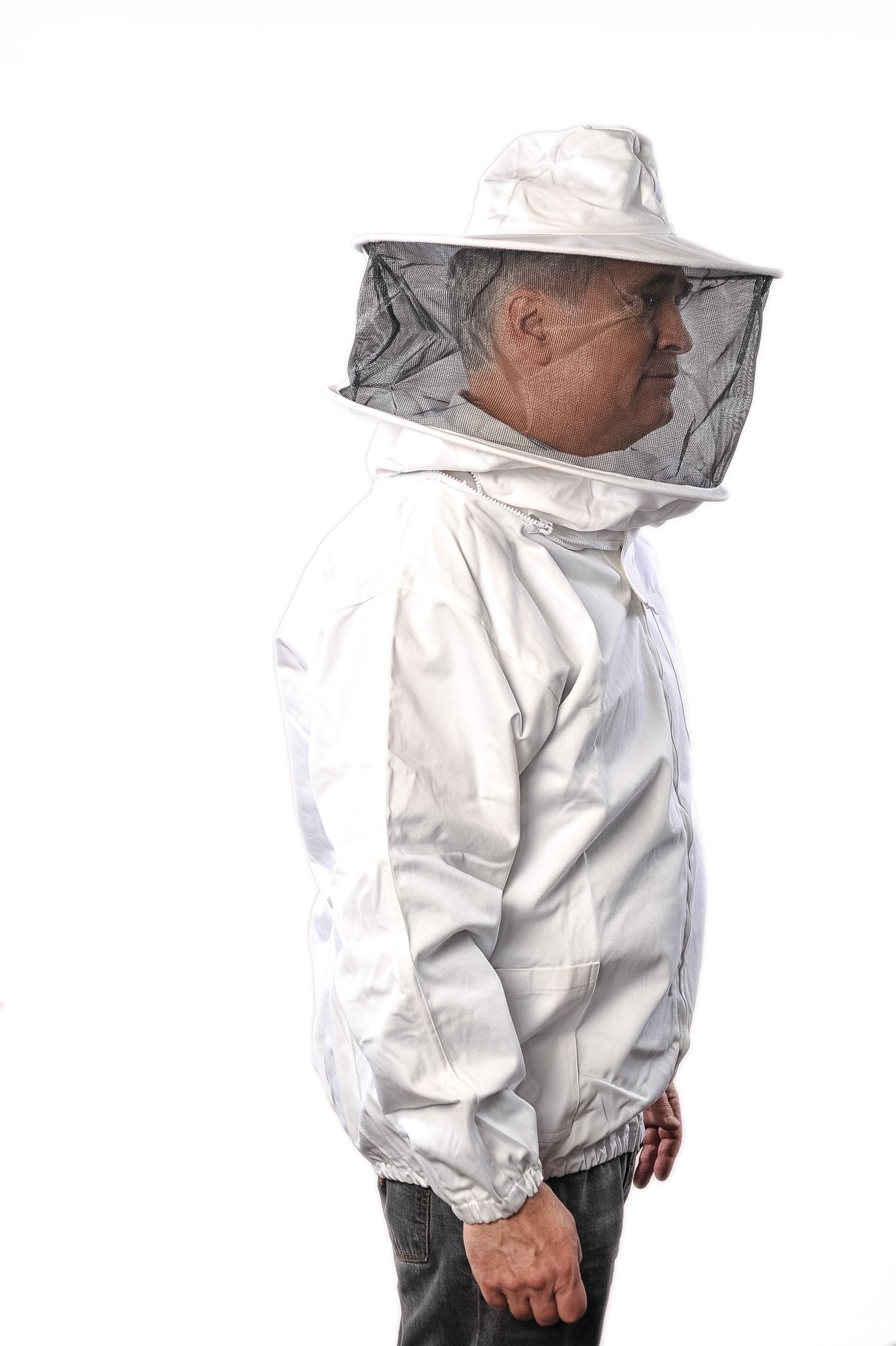 FOREST BEEKEEPING SUPPLY round fencing veil closeup with clear visibility benefit
