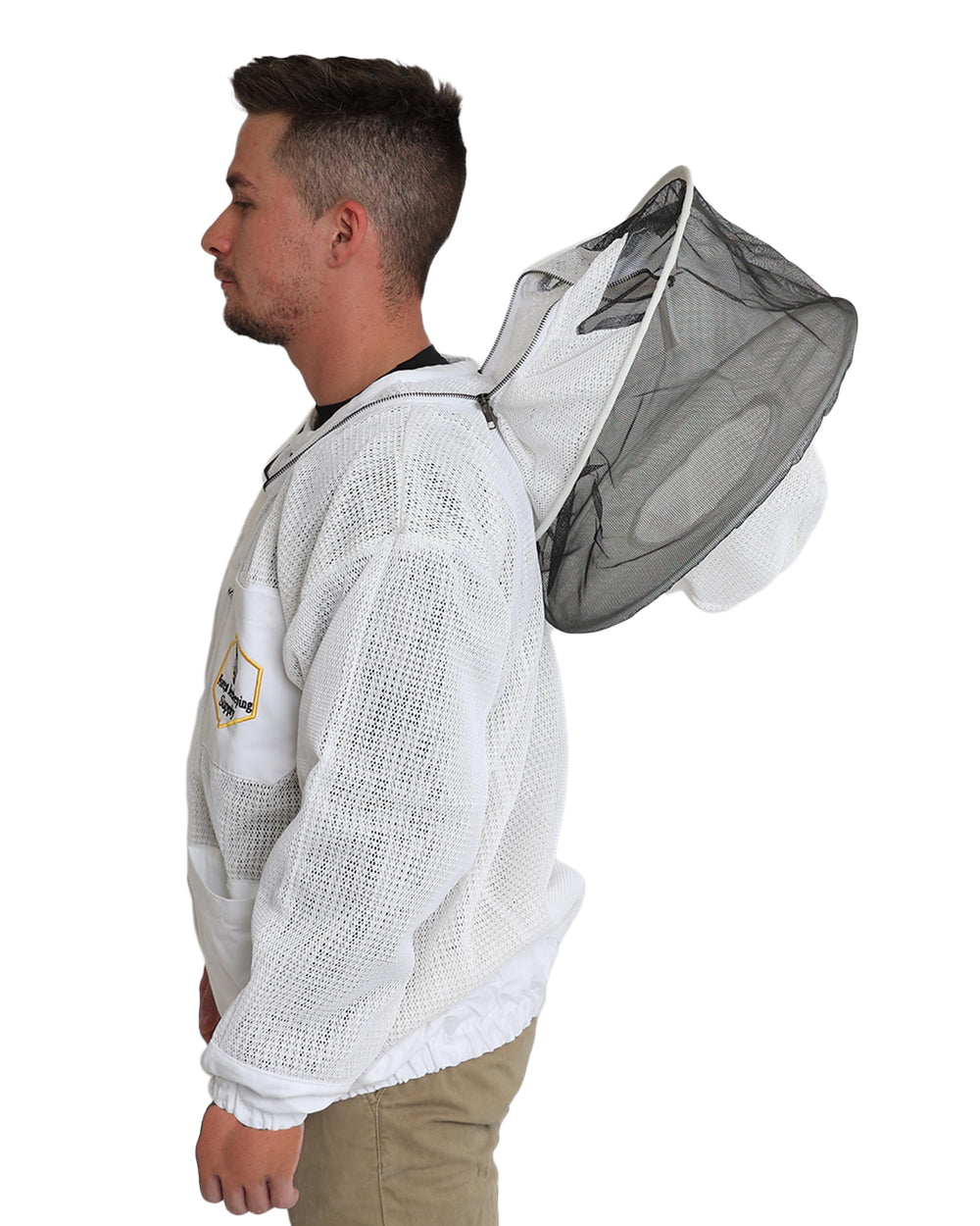 FOREST BEEKEEPING SUPPLY medium size comparison shows scale and proper fit benefit