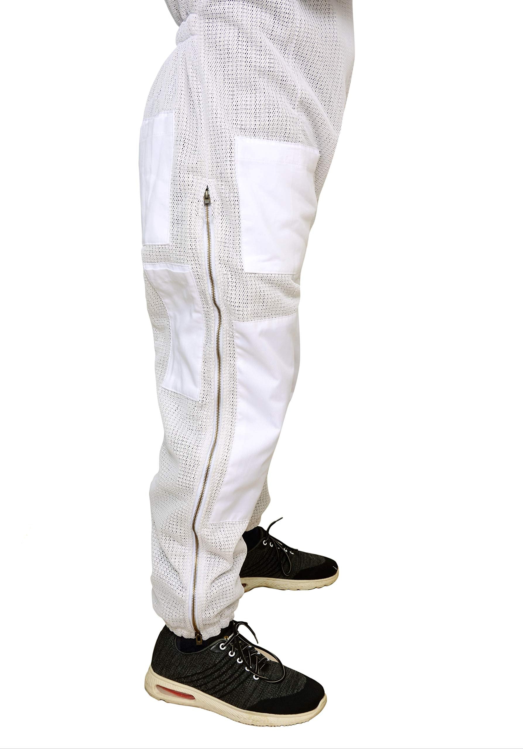 FOREST BEEKEEPING SUPPLY pocket and reinforced stitching showing long-lasting durability benefit