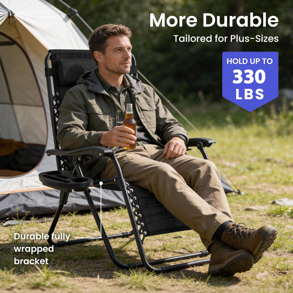 Foristrail close-up of 600D Oxford fabric texture for durability and weather resistance