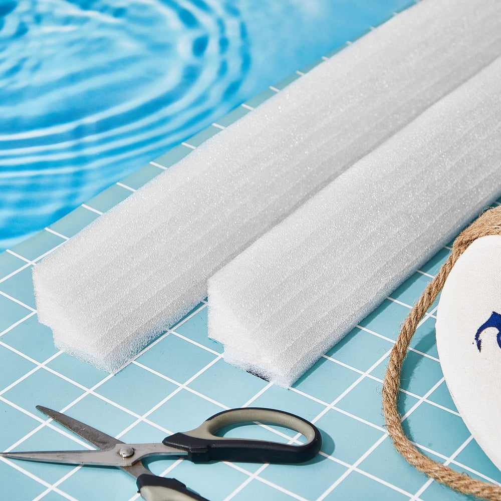 Frienda cove in outdoor pool scene highlighting discreet aesthetic