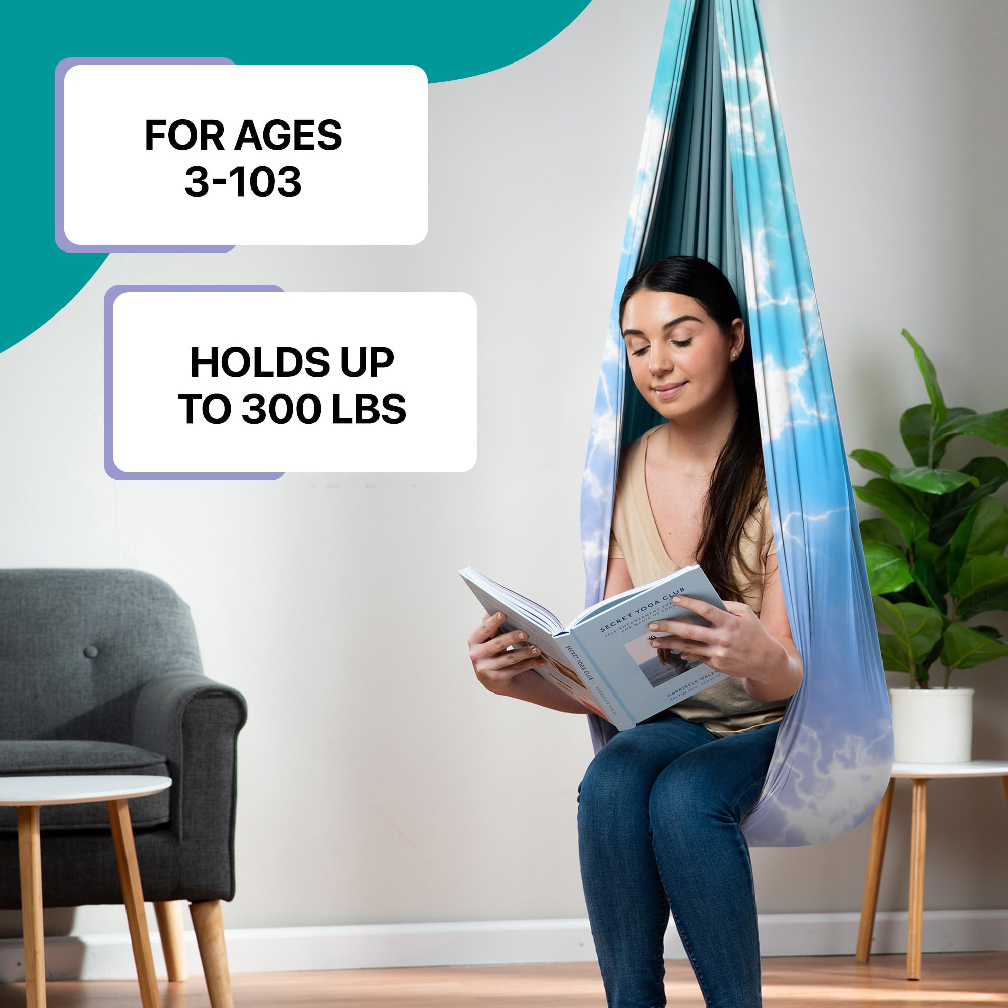 FRIENDLY CUDDLE 360 swivel and daisy chain detail shows adjustable secure hang