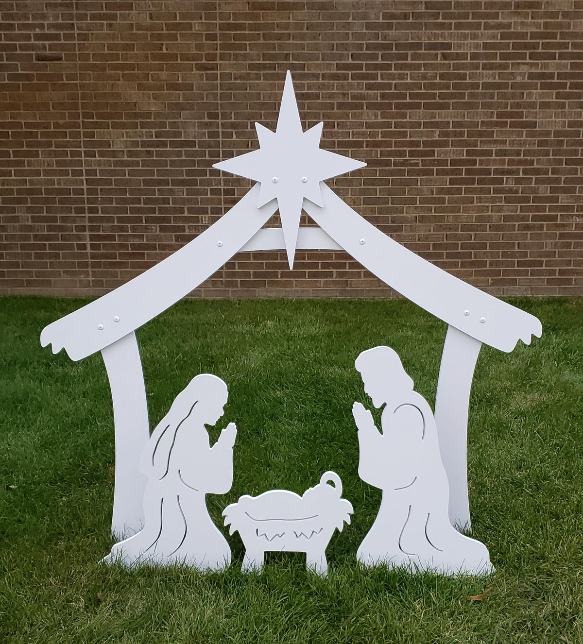 FrontYard Originals front view of nativity showing crisp silhouette and curb appeal