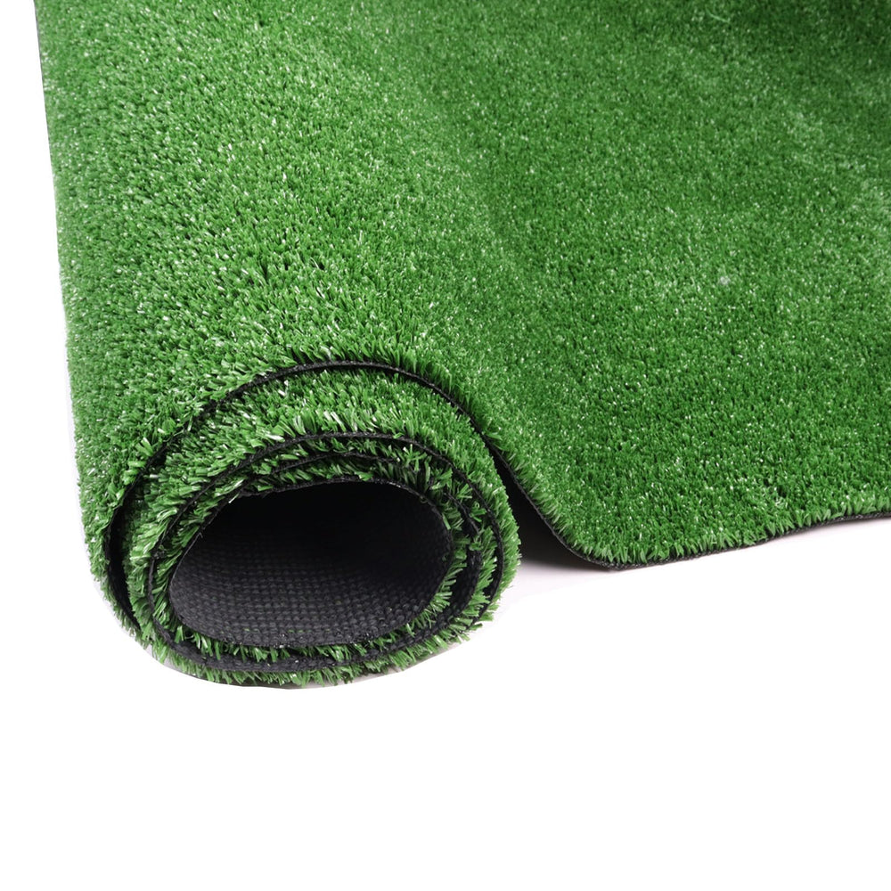 FREADEM full layout front view showing flat 4x6 turf, easy instant greenery