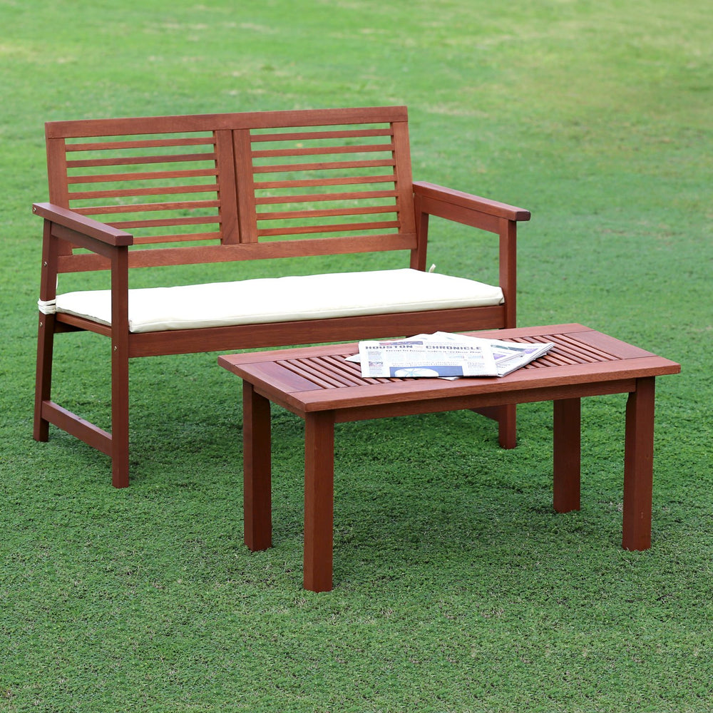 Furinno TIOMAN close-up of meranti wood grain and teak oil finish protection
