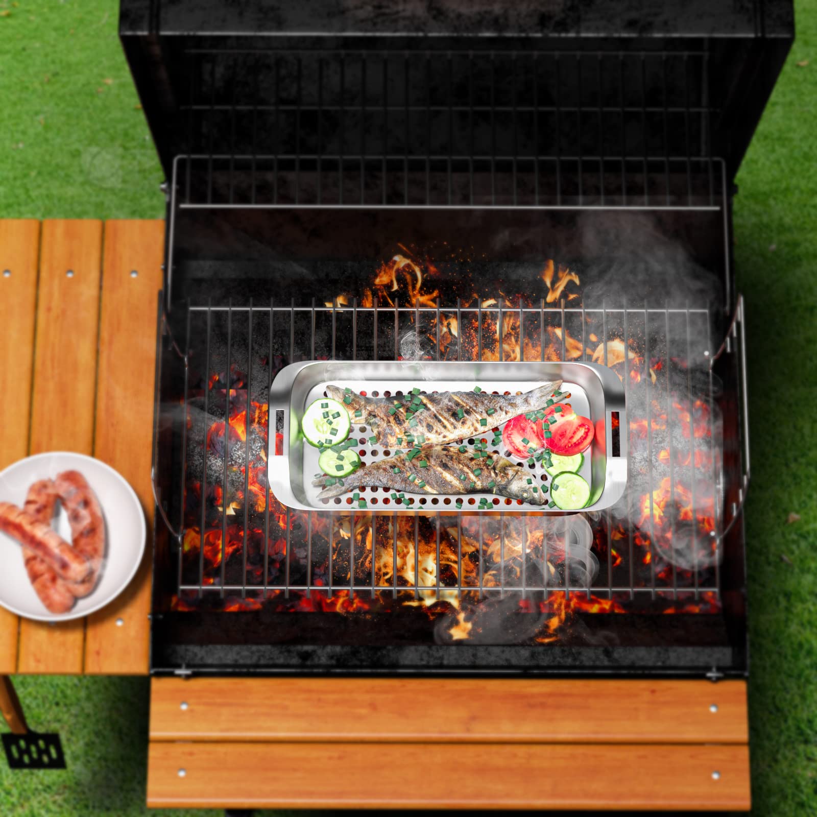 G.a HOMEFAVOR set on a charcoal grill in use showing outdoor versatility and heat performance benefit