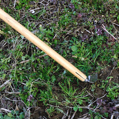 Garden Helper handle and hanger detail showing sturdy grip and easy storage benefit