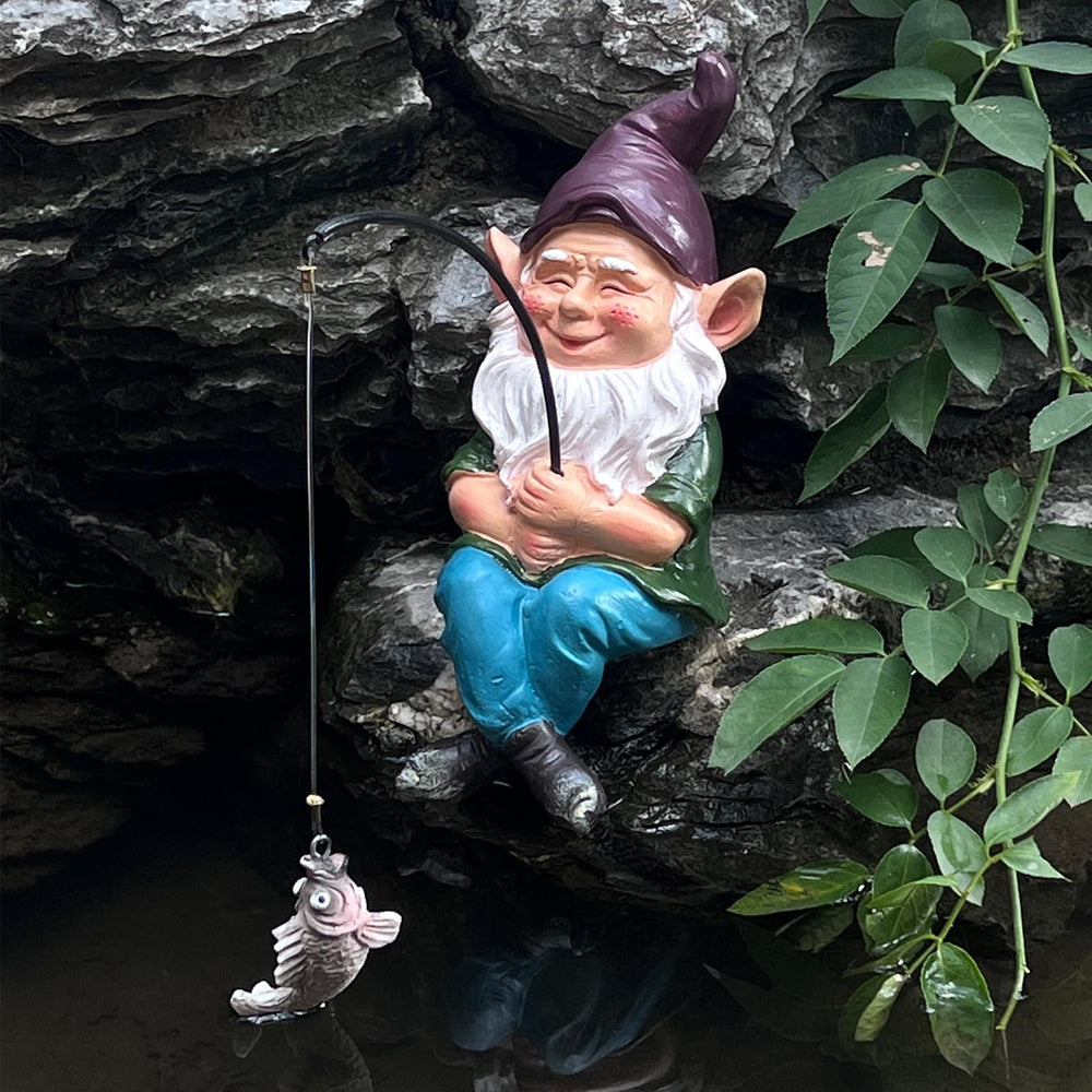 GARDEN WHISPER side profile of gnome highlighting compact size and stability benefits