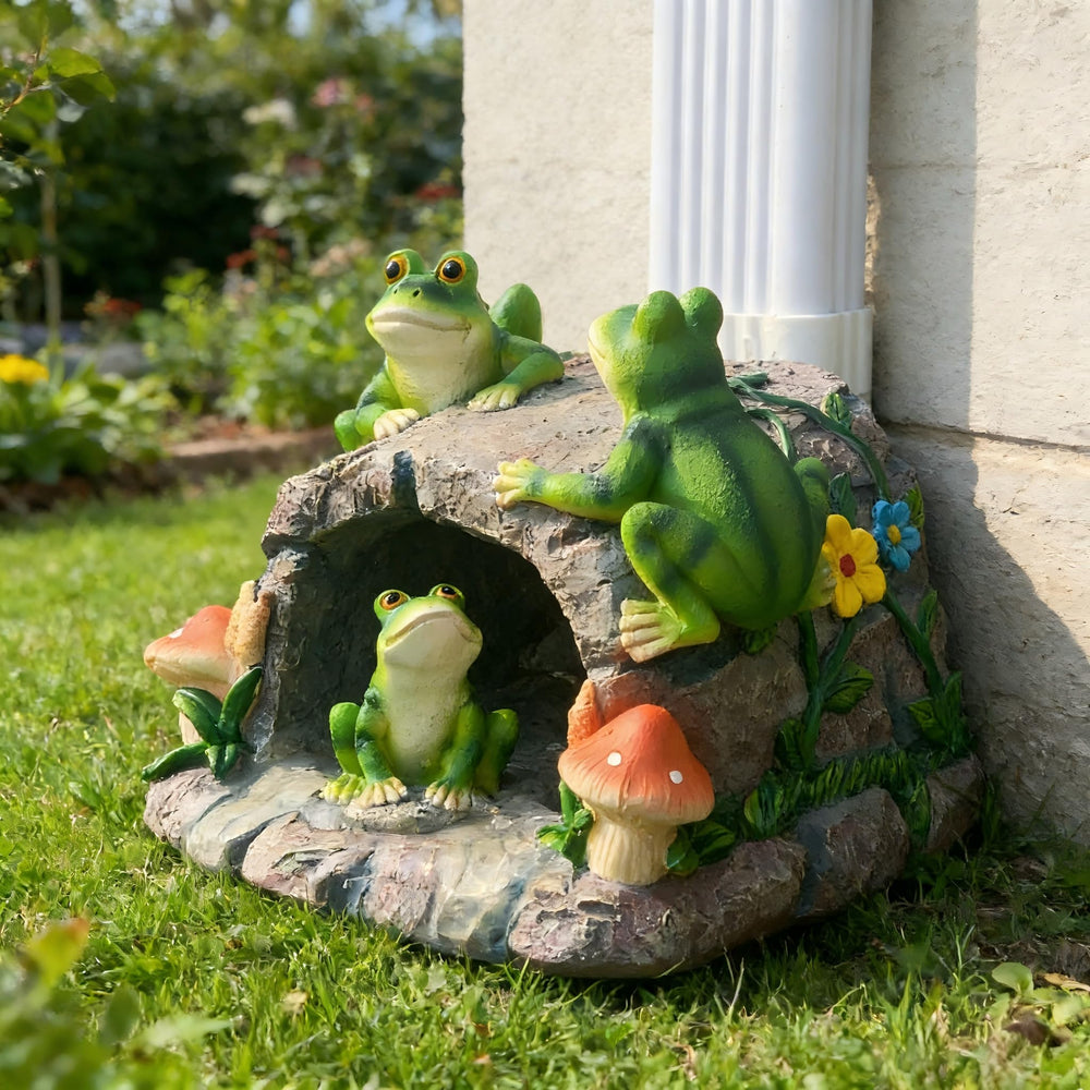 GARDEN WHISPER frog side profile demonstrating water flow direction benefit