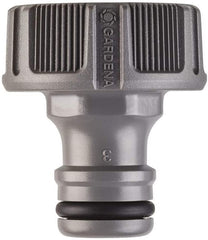 Gardena thread closeup highlighting durable nylon/ABS finish and leak prevention