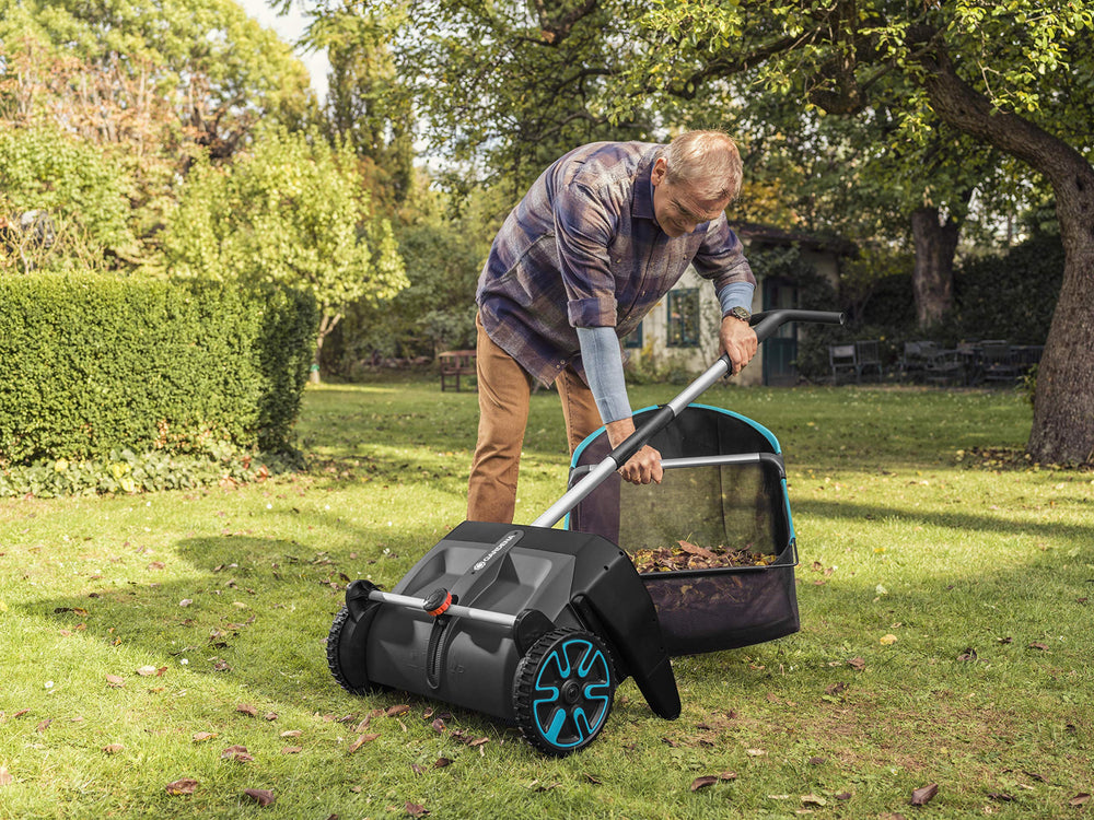 GARDENA folded frame and removed bag for compact, space-saving storage