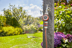 Gardena water timer close-up of rotary knob for quick precise time setting
