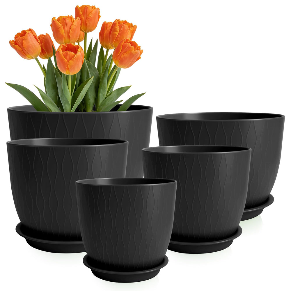 GARDIFE front view of five black pots showing graduated sizes and clean design