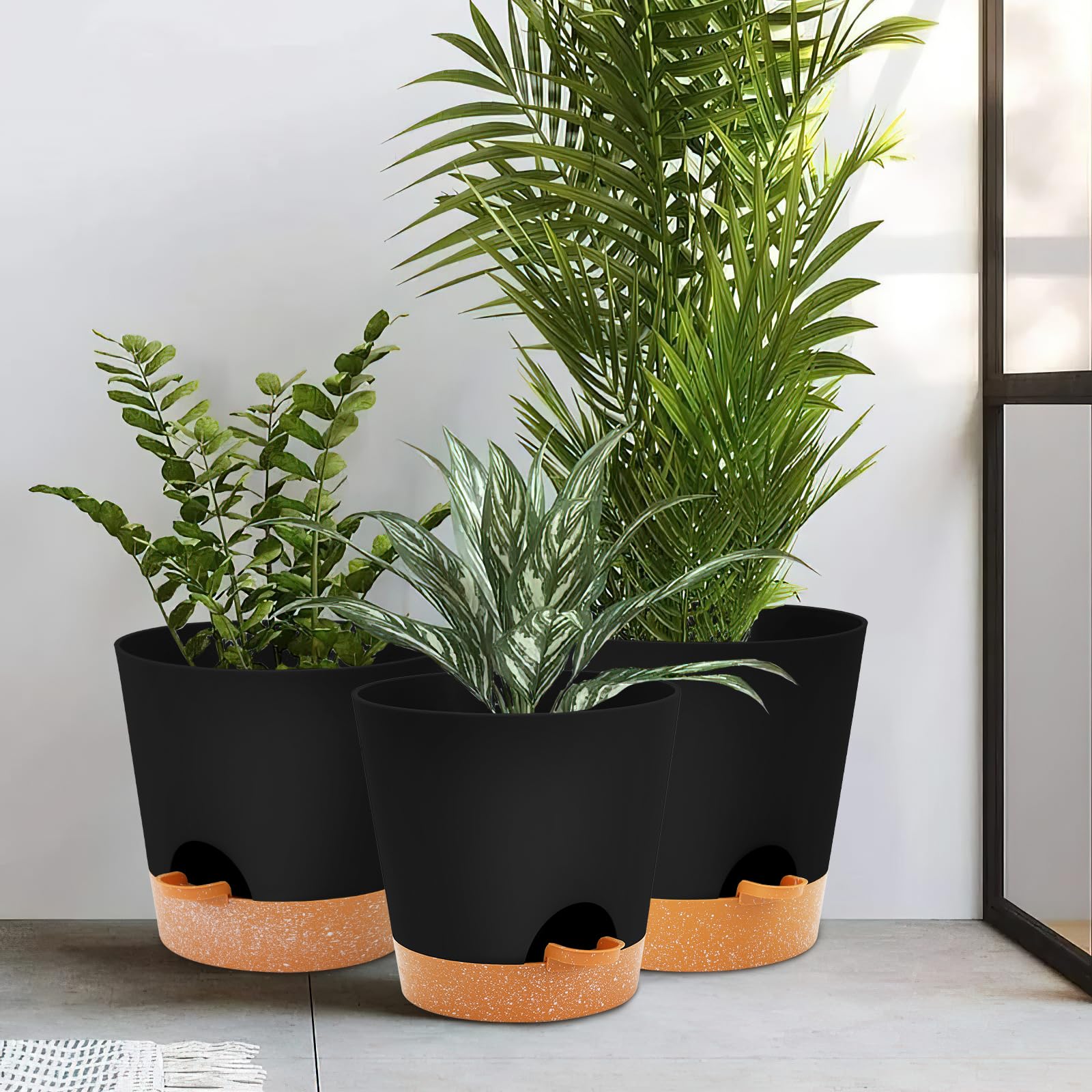 GARDIFE size comparison on table showing 10, 9, 8 inch scale and fit
