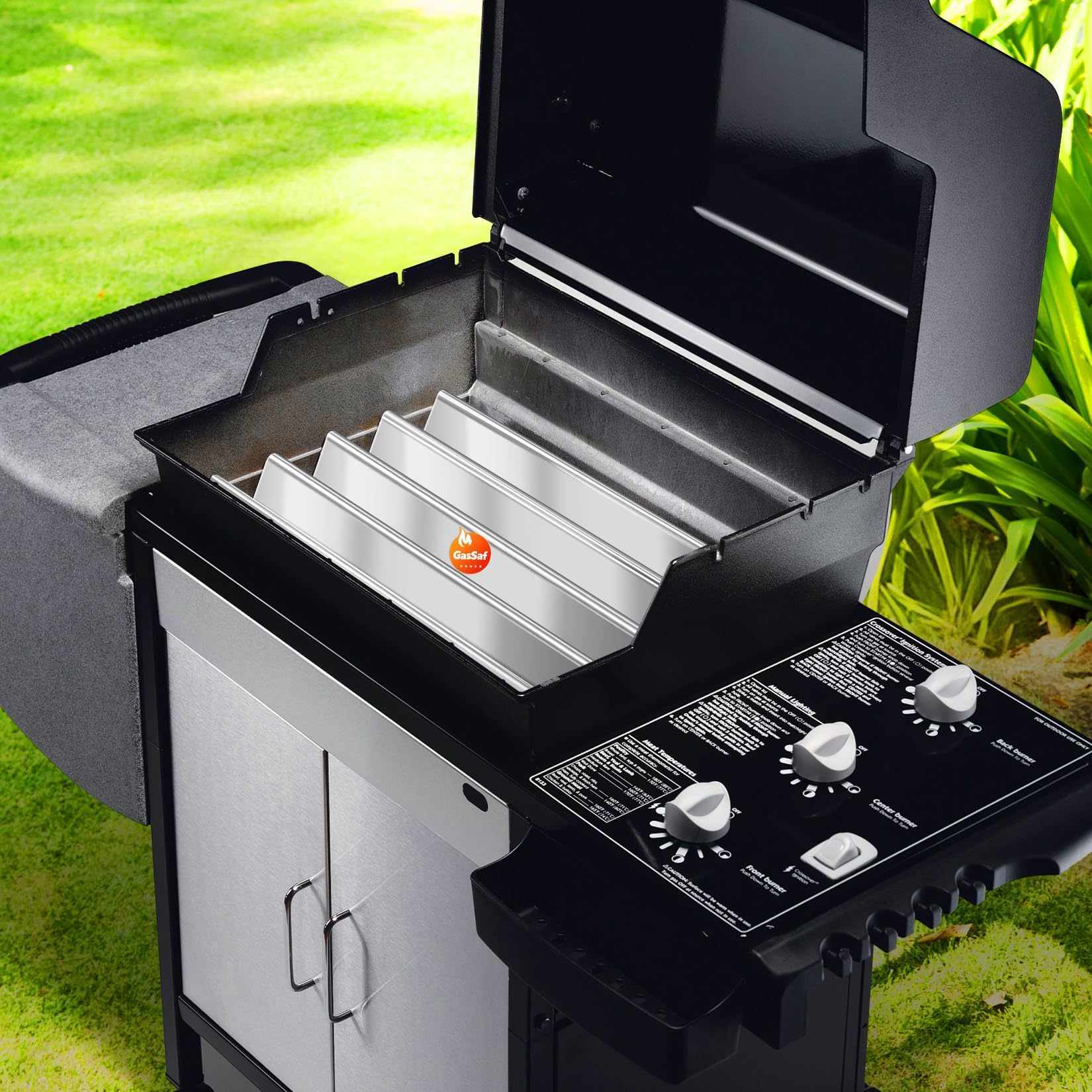 GasSaf stainless surface detail highlighting heat-resistant finish benefit
