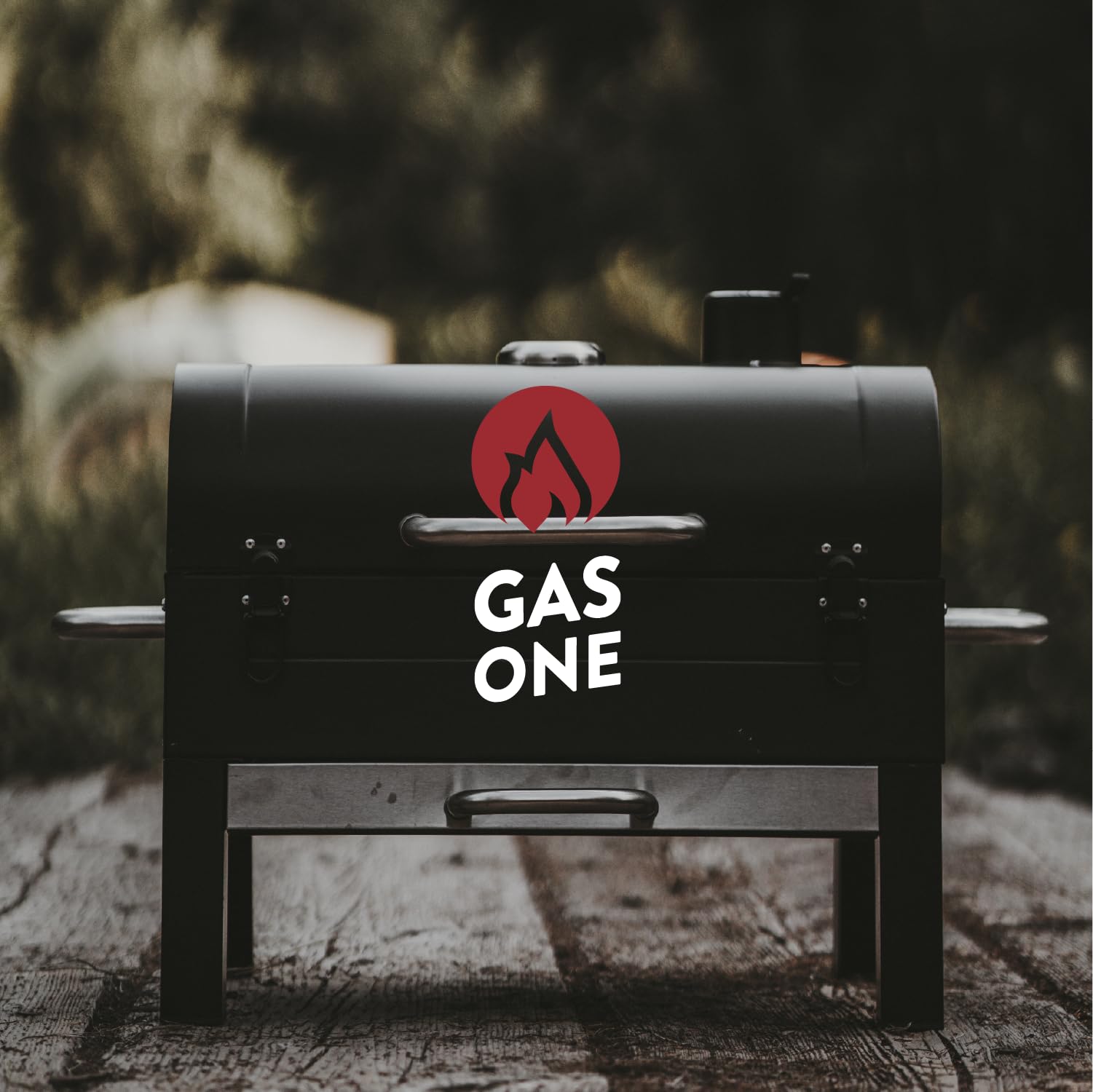 Gas One open lid exposing charcoal chamber for adjustable heat control benefit