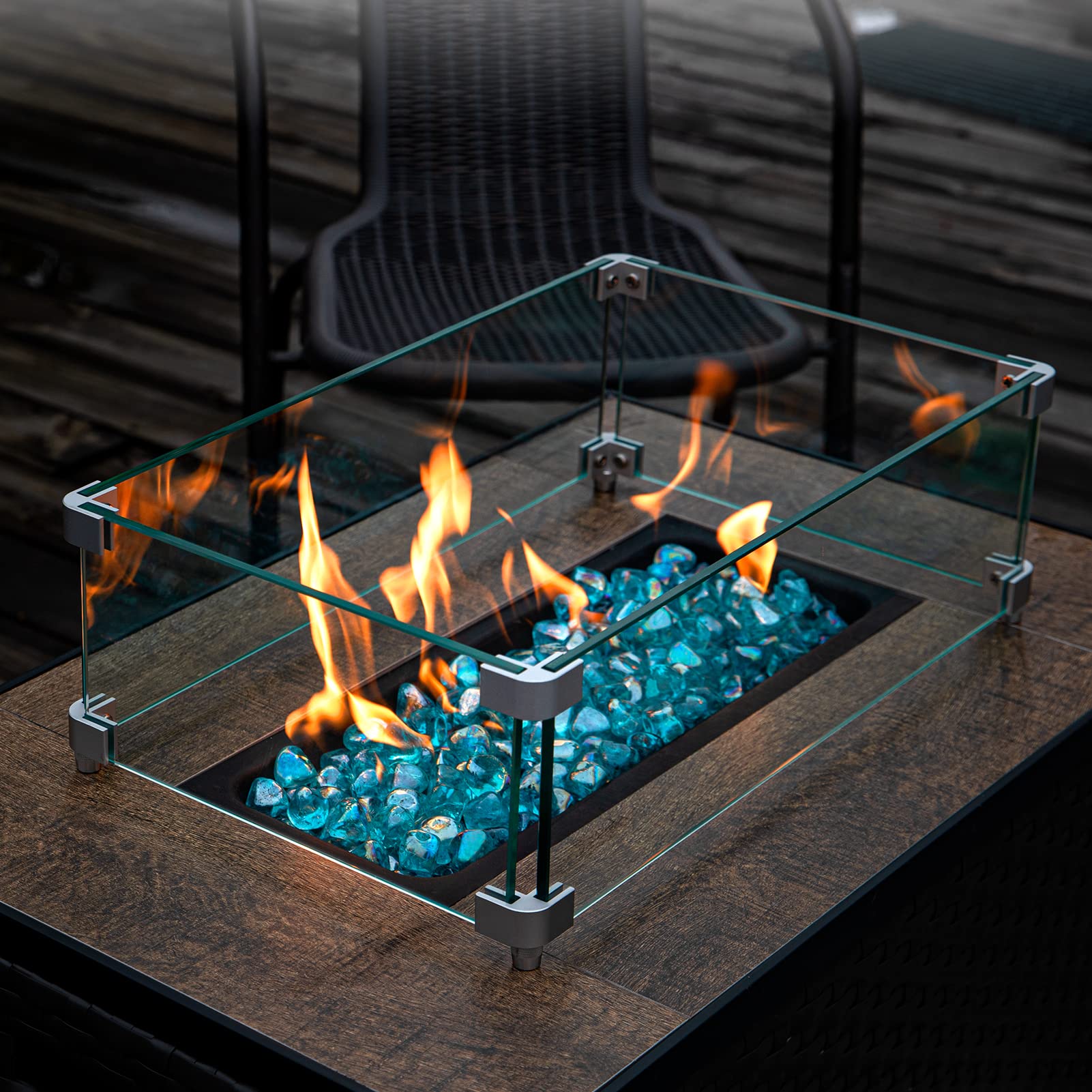 GASPRO close-up of glass texture highlighting high luster and reflective sparkle benefit