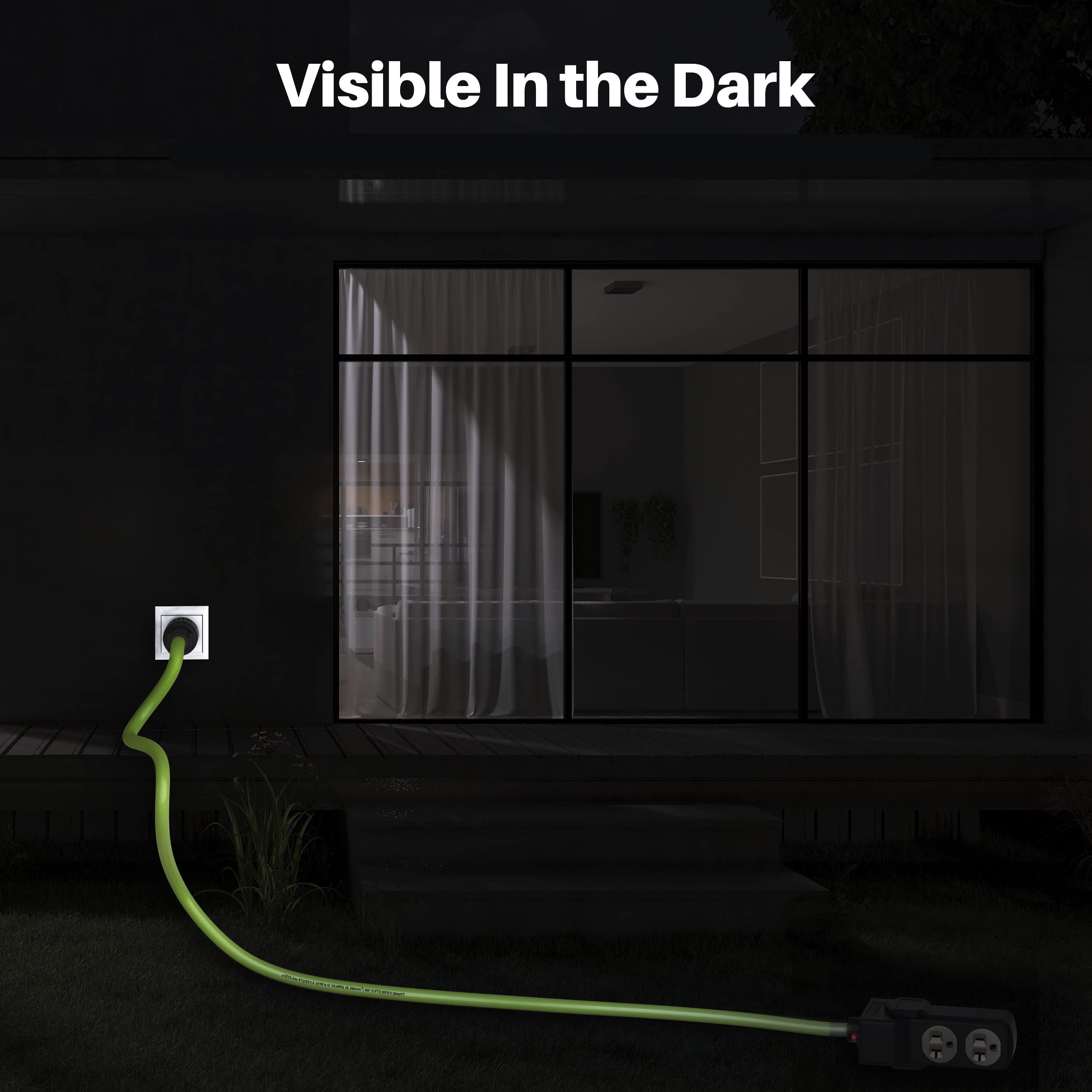 GEARit outdoor setup in rain showcasing weather-resistant cord performance